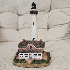 Miniature Lighthouse and Cottage Decor - White and Brown